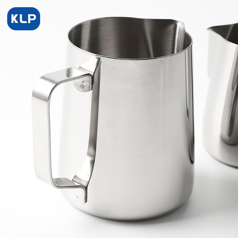 KLP310 04 milk frother pitcher